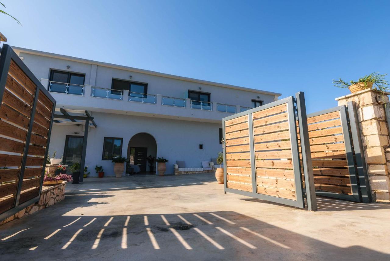 Alonaki Apartments Agios Leon Exterior foto